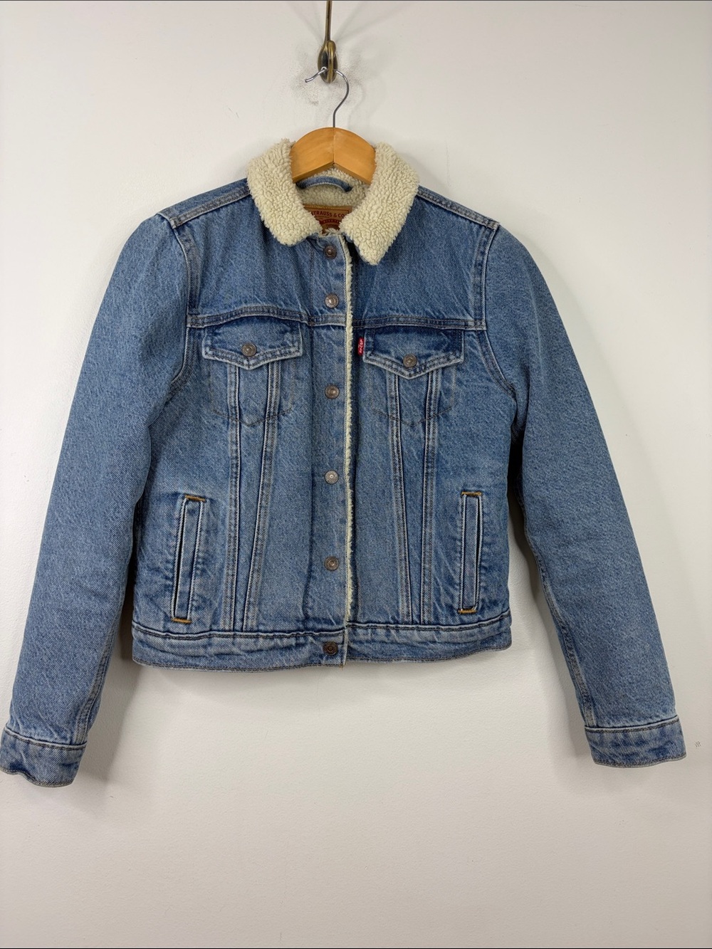 Levi's Jean Jacket Womens Small Blue Sherpa Fleece Lined Trucker Denim Classic